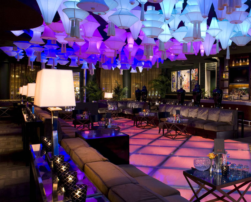 現(xiàn)代夜總會(huì)酒吧設(shè)計(jì)的最佳創(chuàng)意